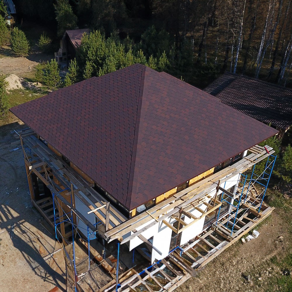 Шатровая крыша в Калининске и Саратовской области